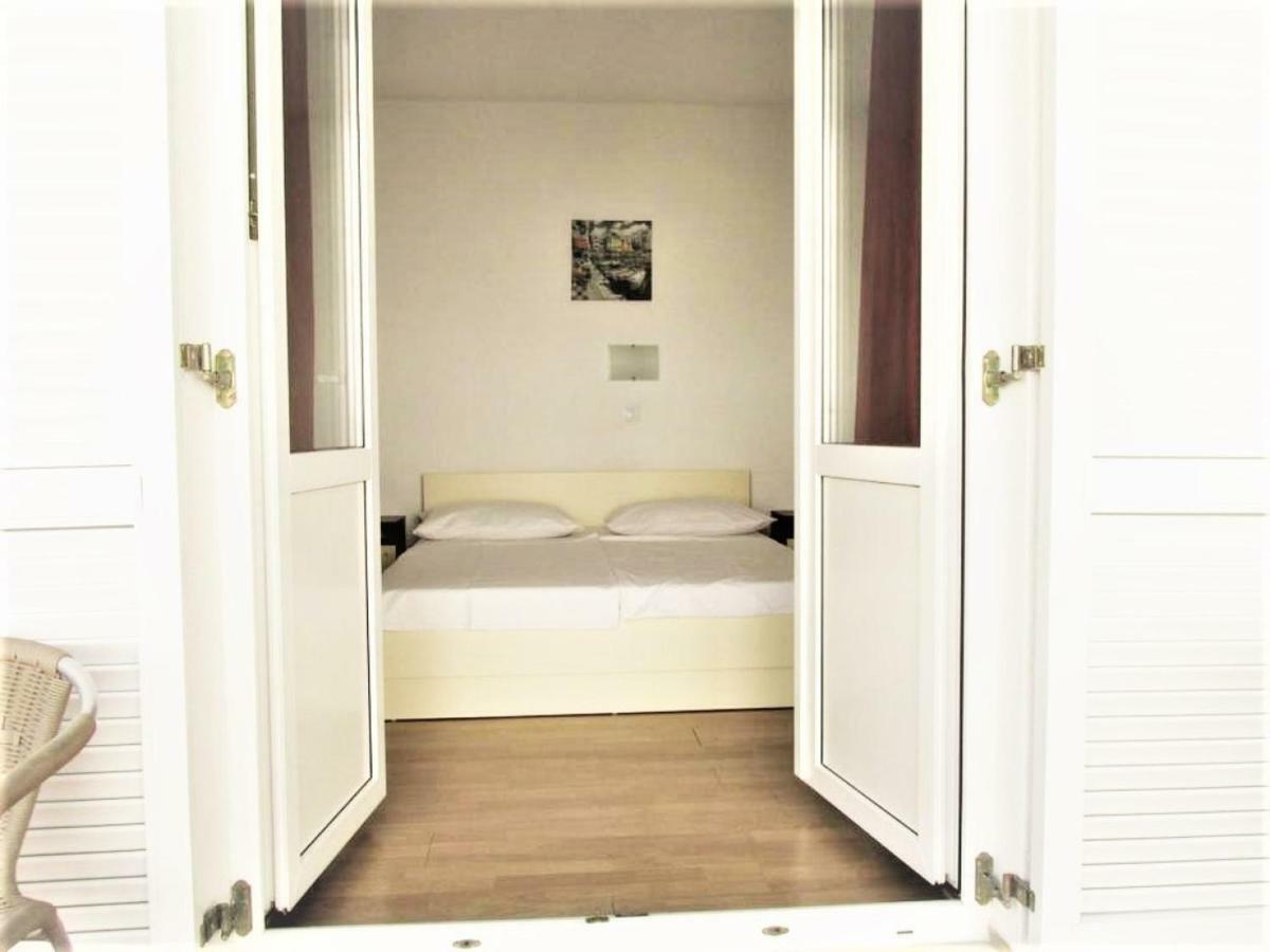 Villa Mily Baška Voda Habitación foto